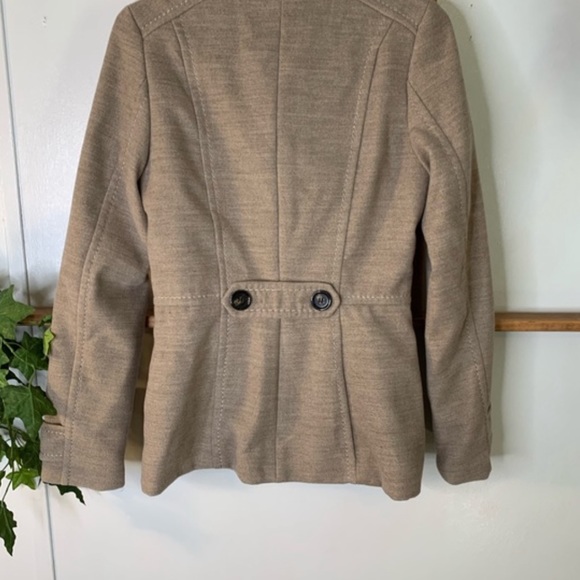 H&M Coat - Picture 3 of 4